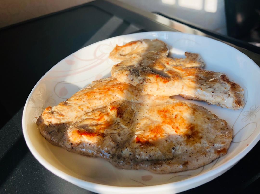 【搬运.非原创】无油香煎鸡胸肉