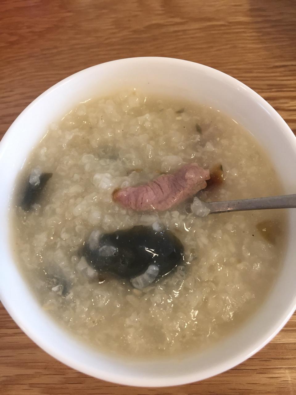 十五分钟快手之香滑皮蛋瘦肉粥(附五分钟电饭煲电压力锅更快捷方法)