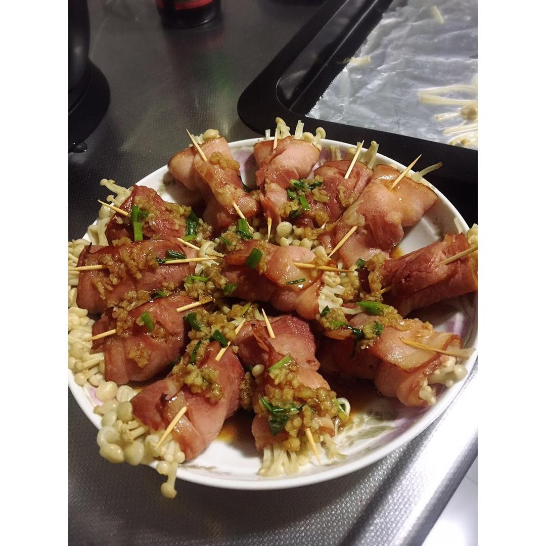 香煎培根金针菇卷