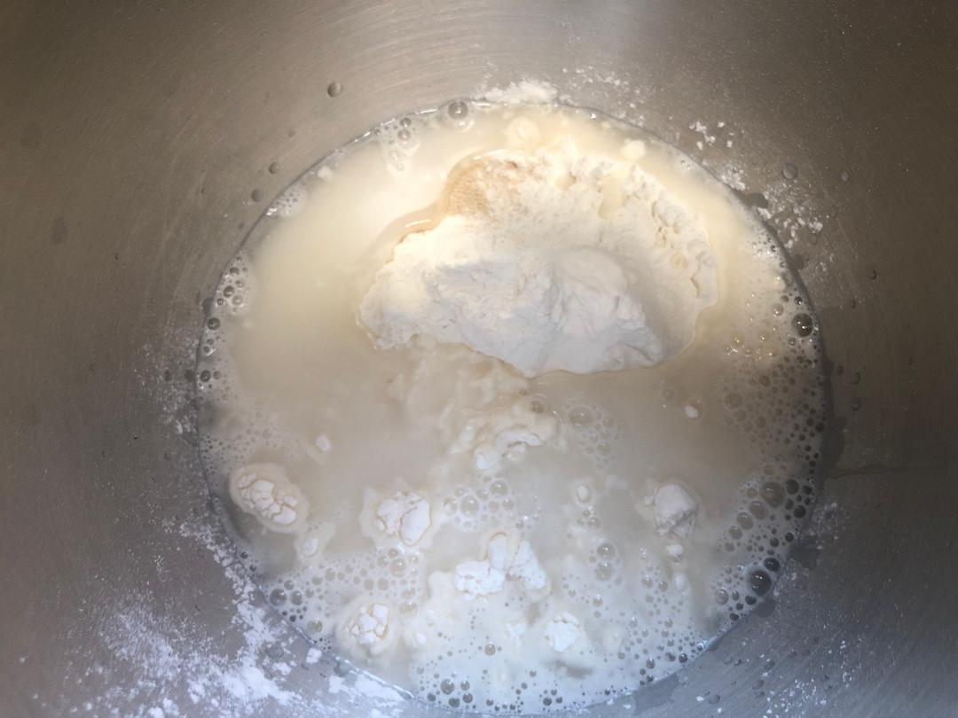 纯奶手撕吐司的做法 步骤1