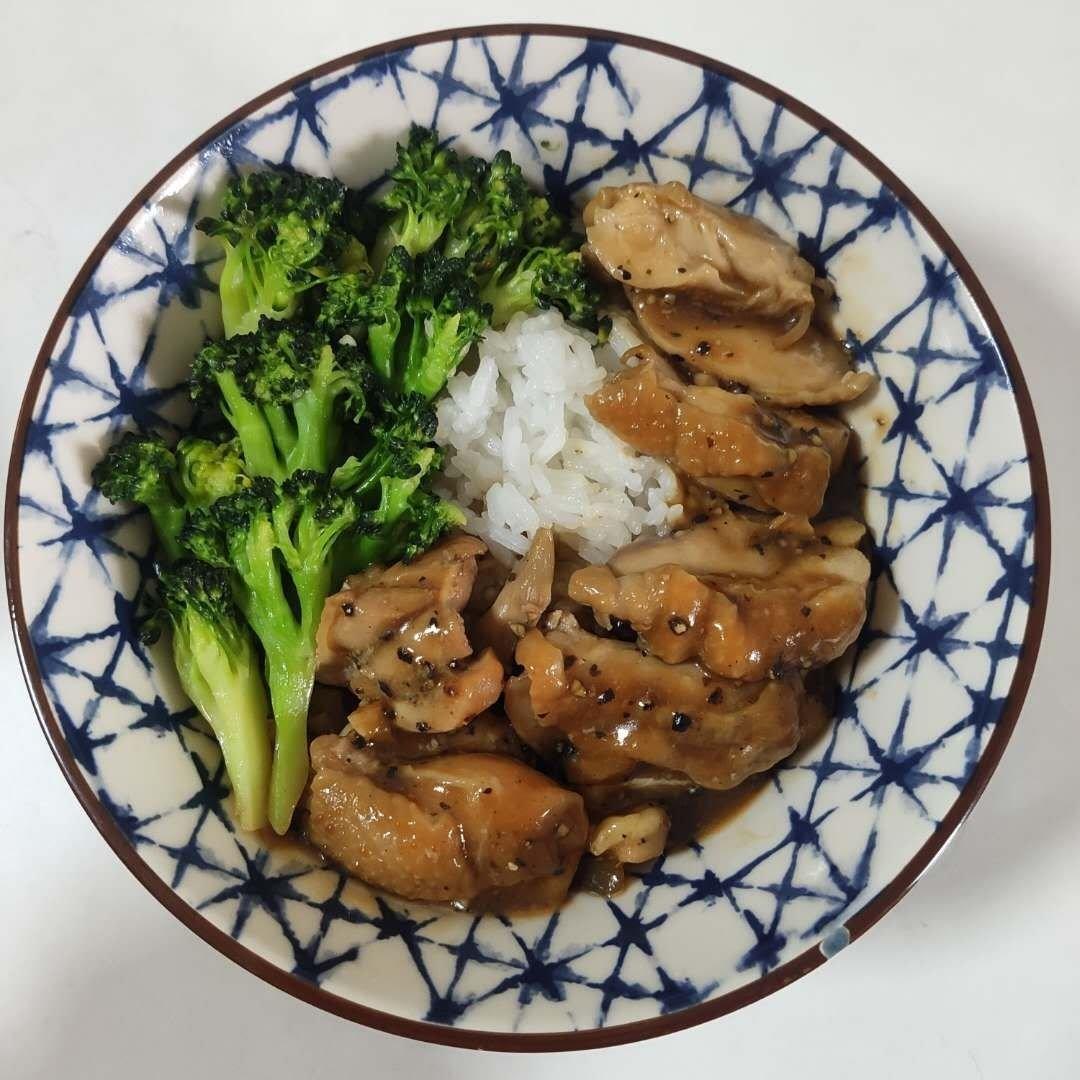 照烧鸡腿饭