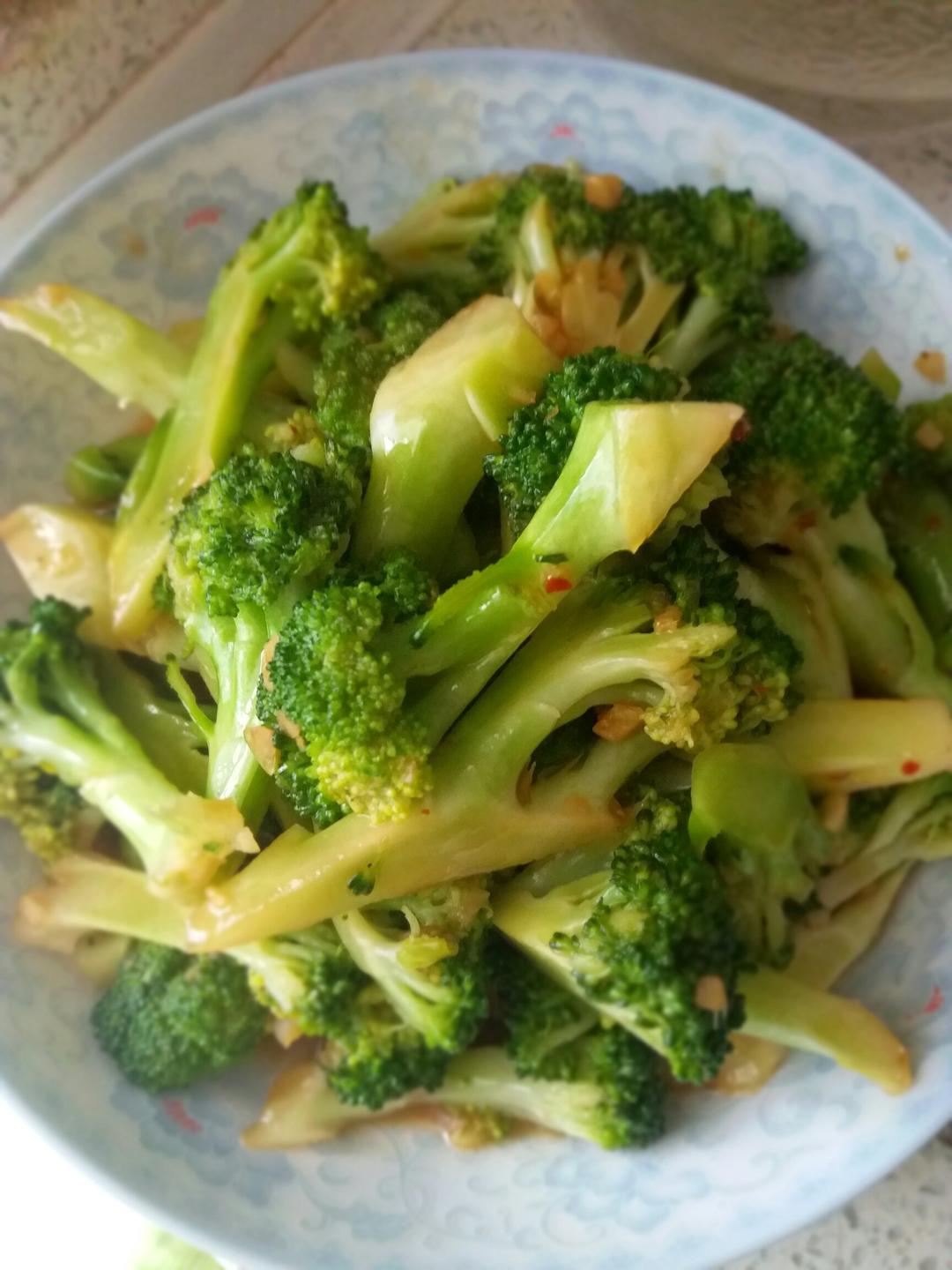 蚝油蒜蓉西兰花