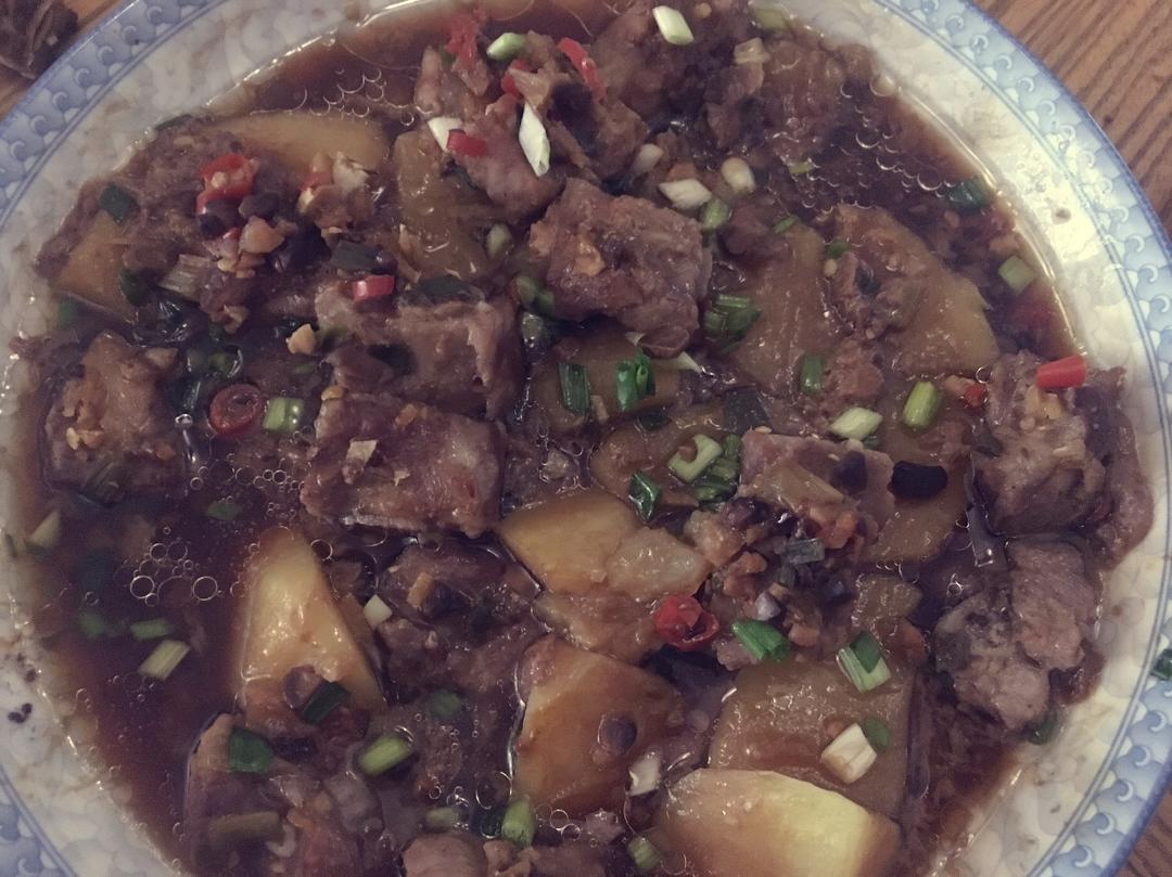 豉椒蒸土豆排骨