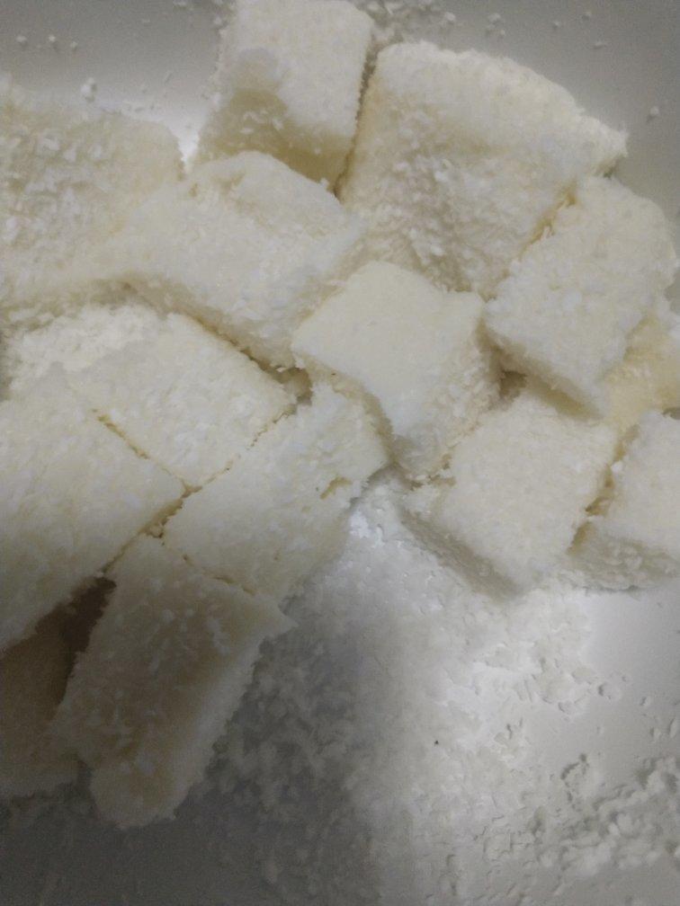超简单！巨好吃！椰蓉牛奶小方（无需奶油炼乳）一次成功