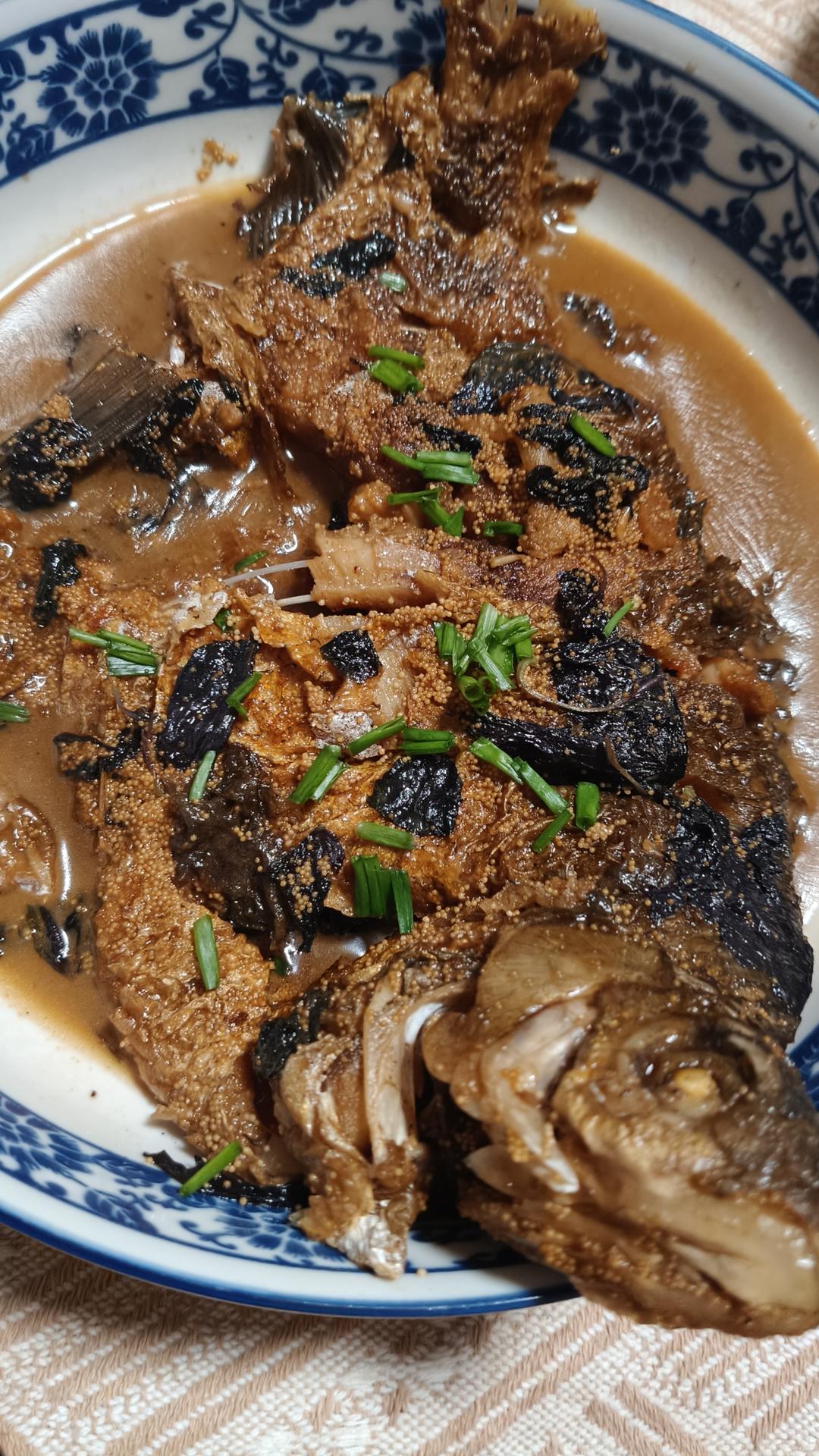 铁锅炖鱼