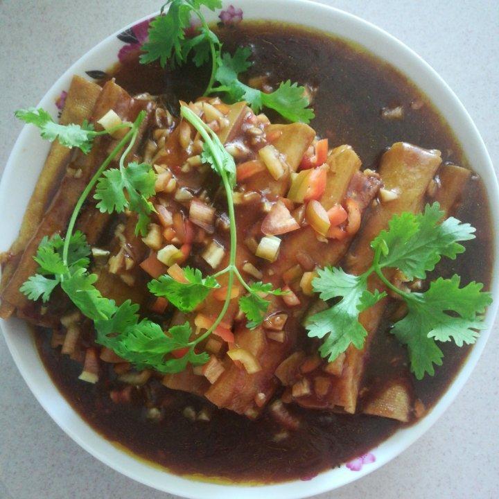 金针菇豆皮卷