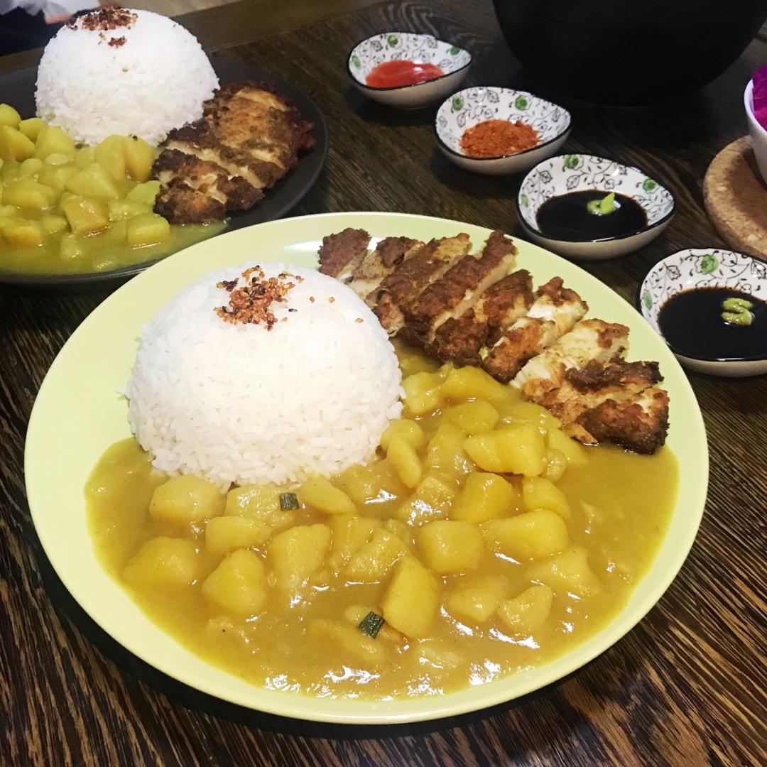 咖喱鸡排饭