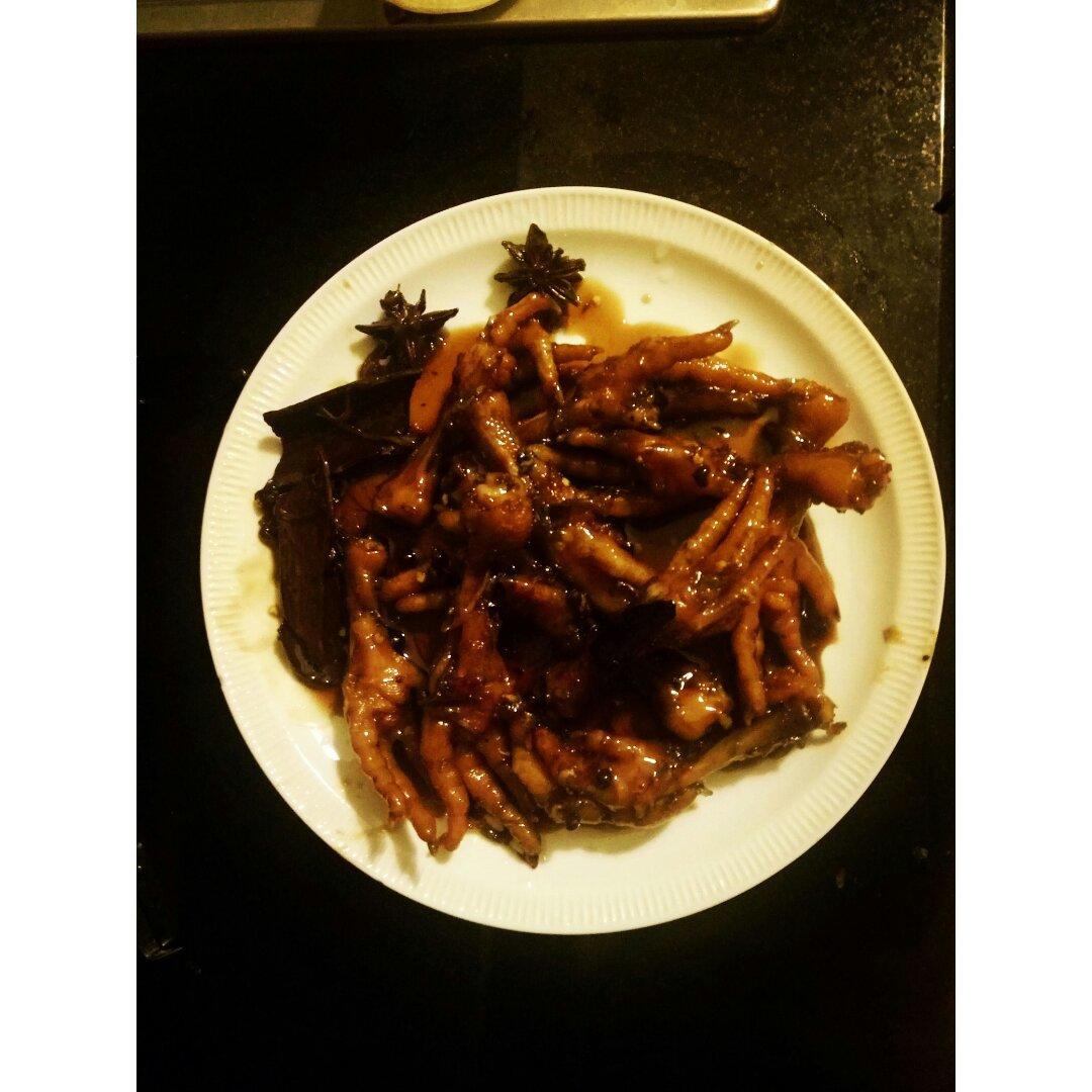 香辣卤鸡爪