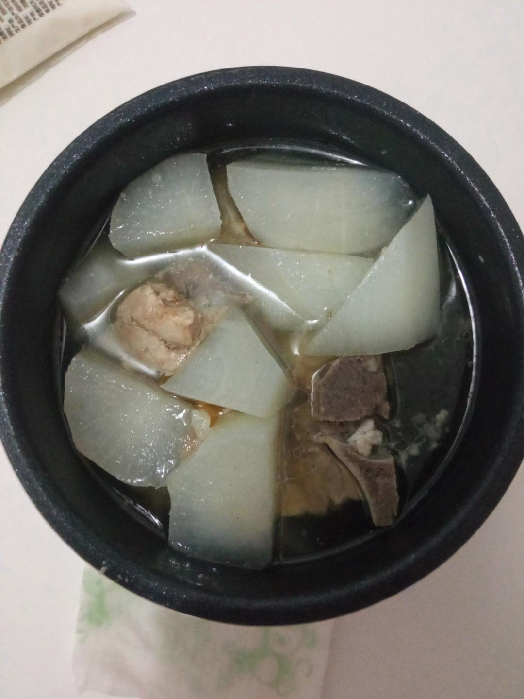清炖排骨萝卜汤