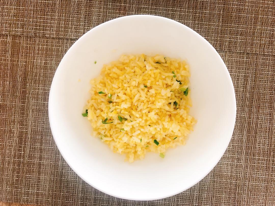 黄金蛋炒饭