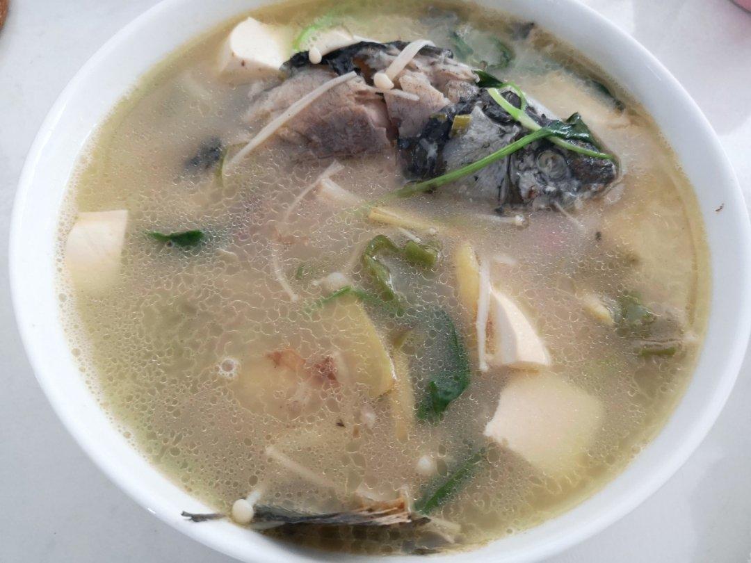 《星座系列》超浓郁奶白鲫鱼汤