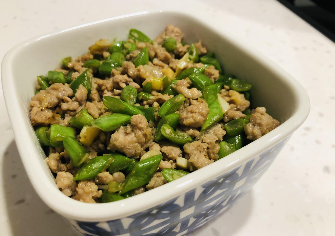 肉沫豆角下饭菜