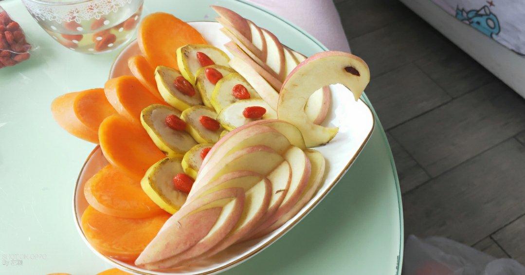 水果拼盘·孔雀开屏、