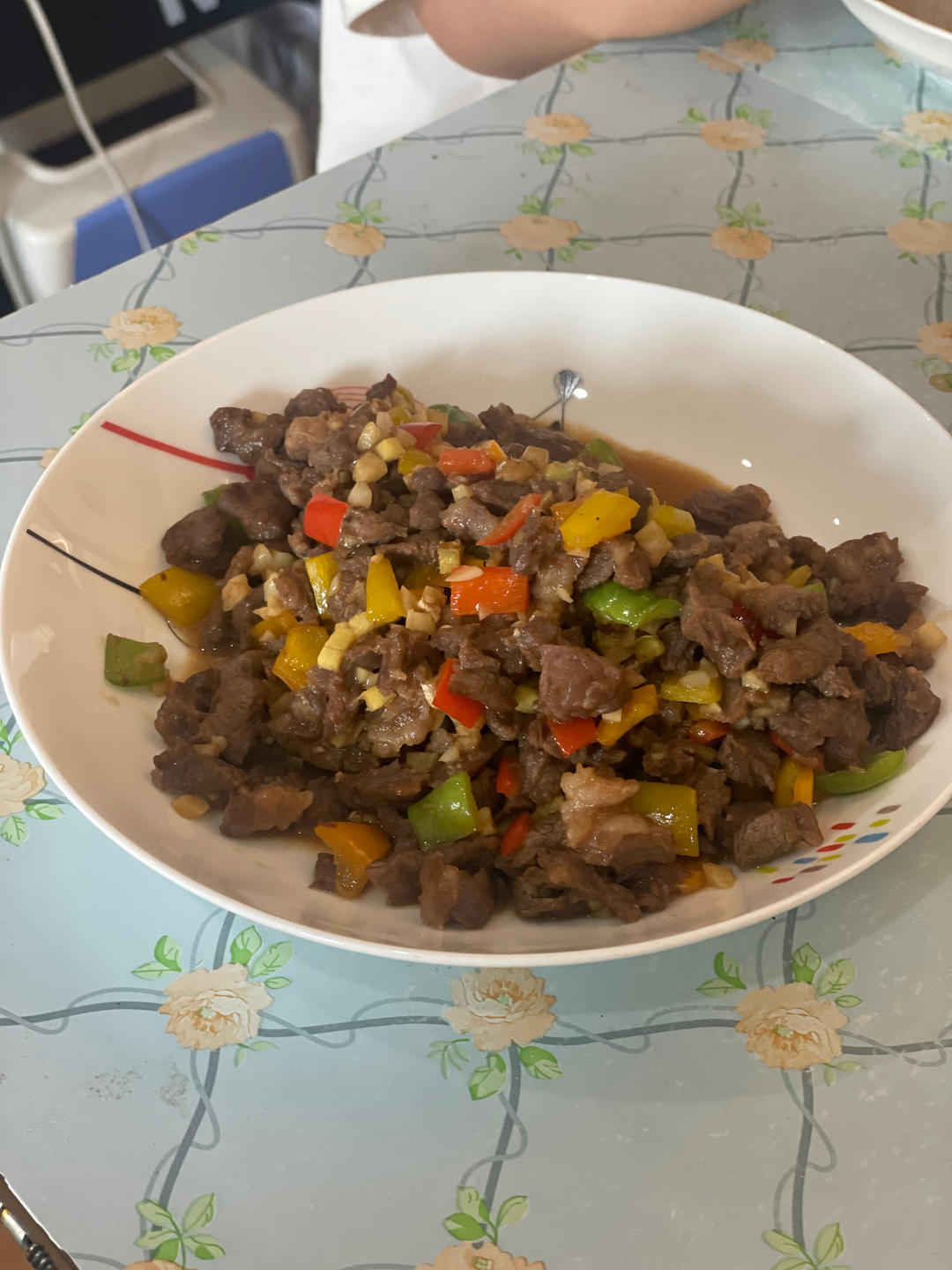 厨师长教你：“碎炒牛肉”的家常做法，开胃又下饭，先收藏起来