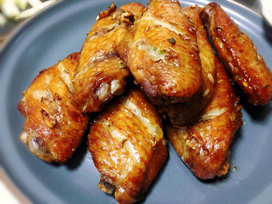 媲美烧烤店的烤鸡翅（烤箱版）