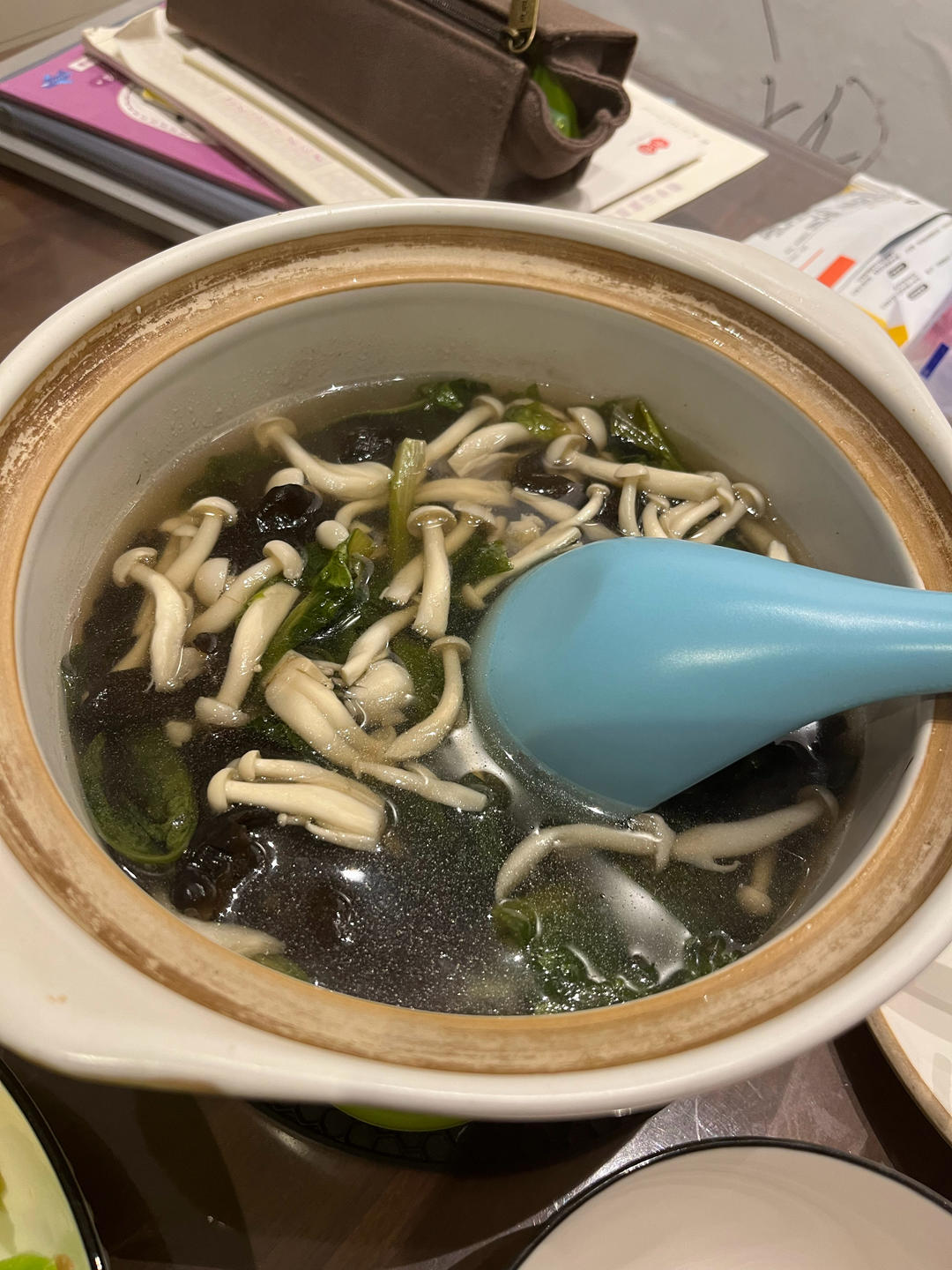 莴笋叶蛋汤
