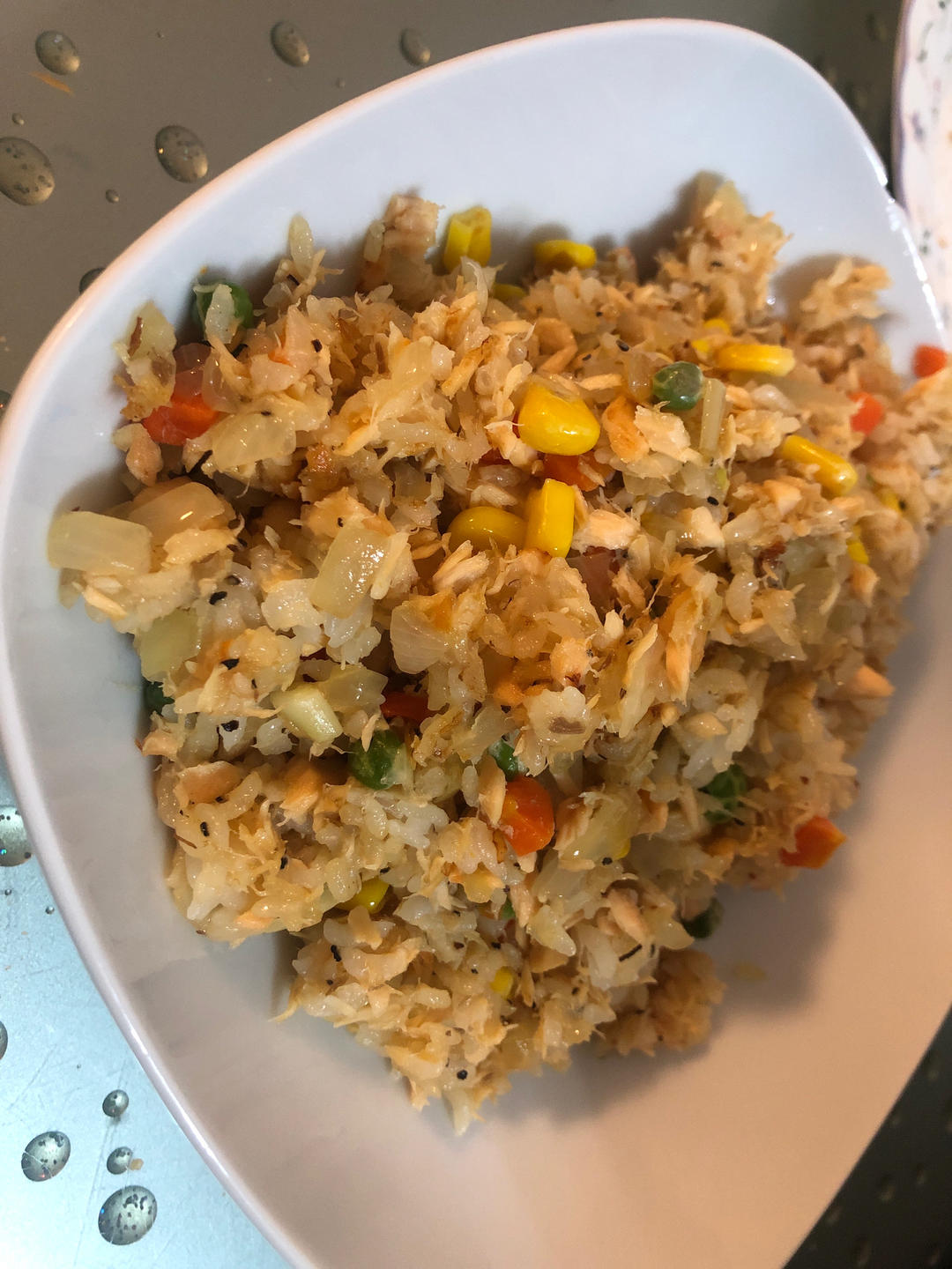 低脂三文鱼炒饭