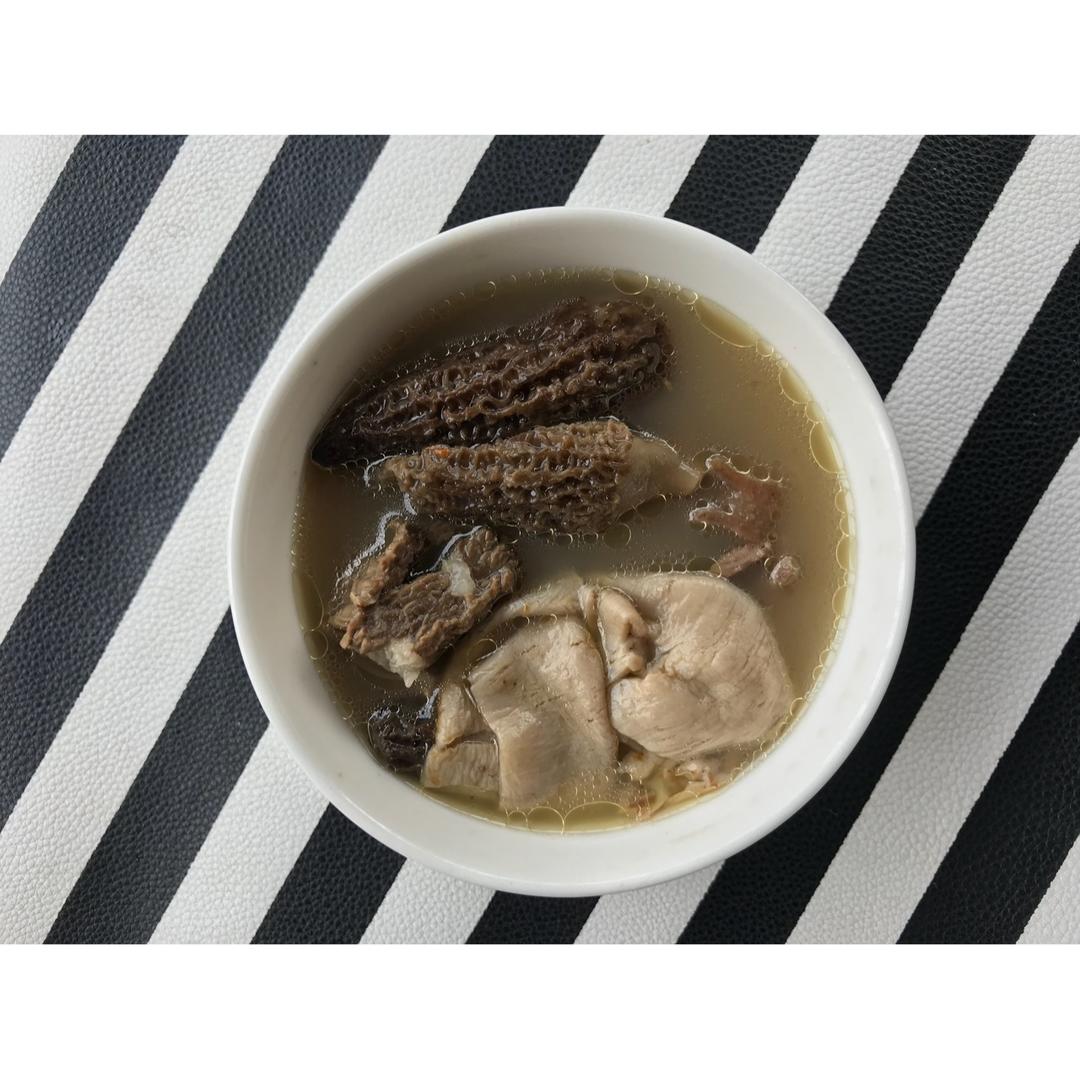 羊肚菌鸡汤（泡发与食法）