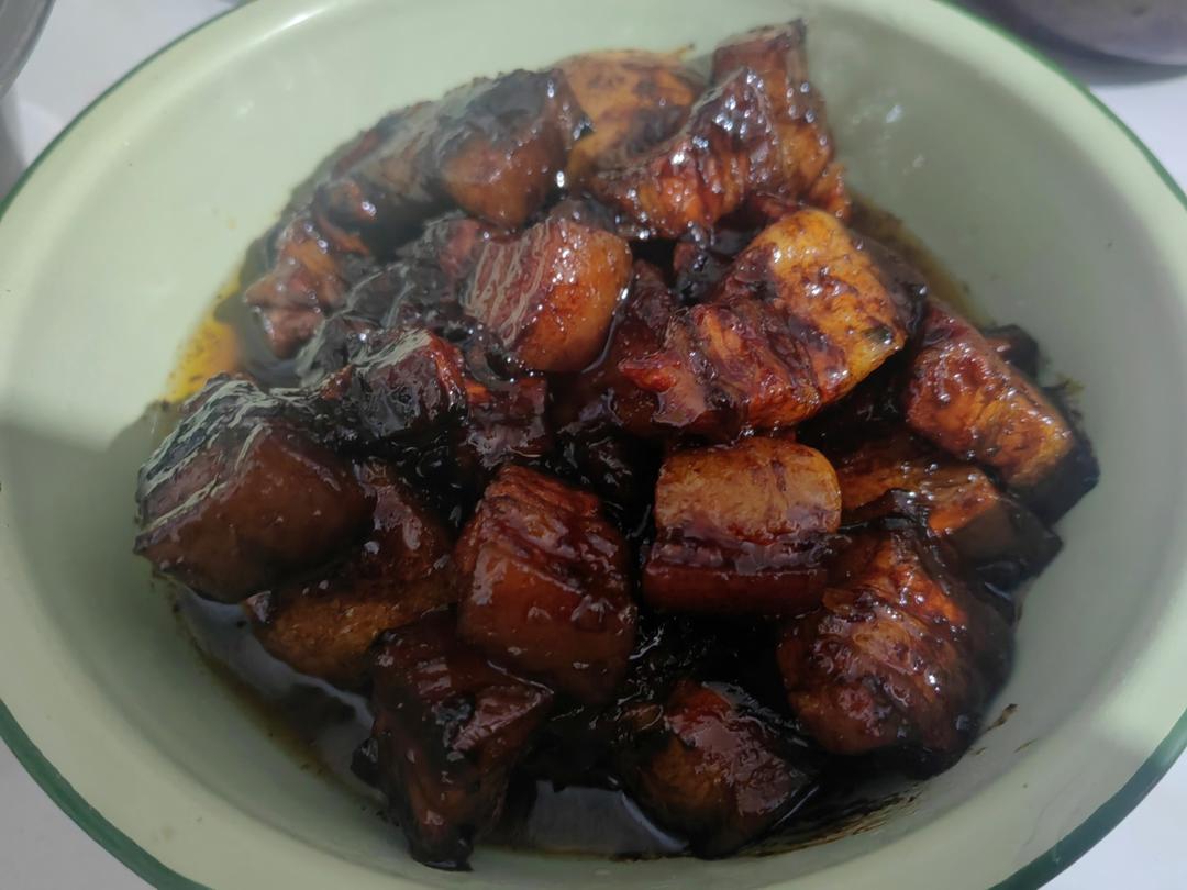 家常版的红烧肉（一点都不腻，软，糯)