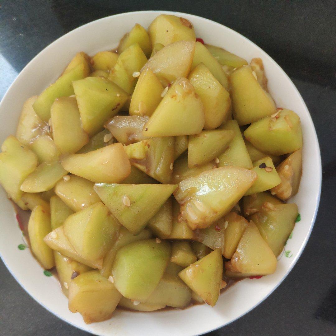 小宝子zw做的红烧大黄瓜比红烧肉还好吃