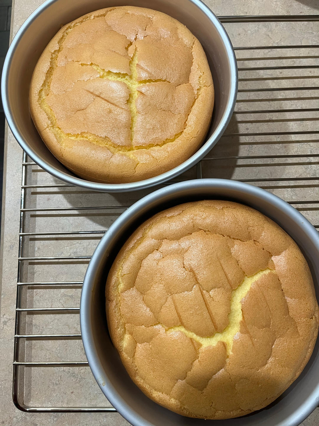 烤箱做蛋糕（戚风蛋糕的做法）