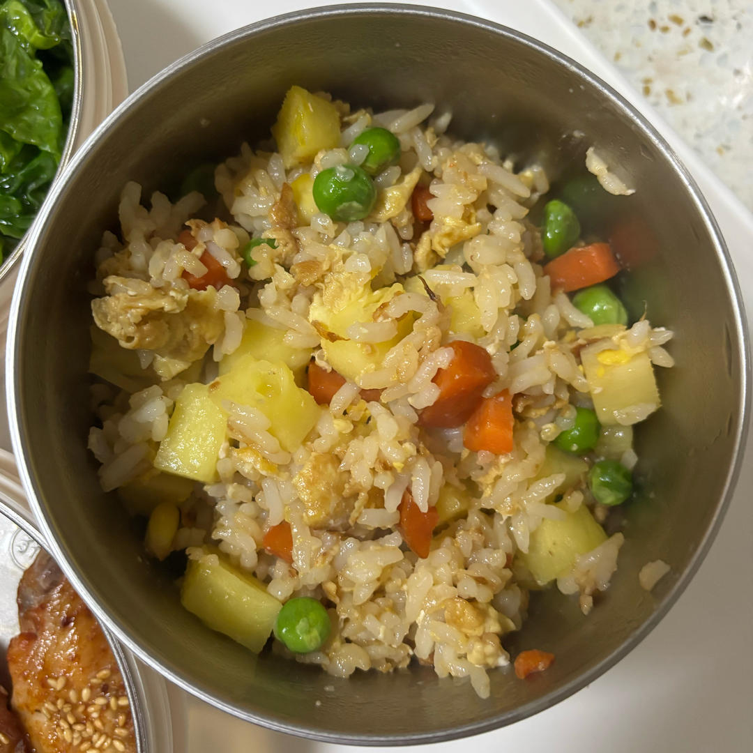 菠萝炒饭