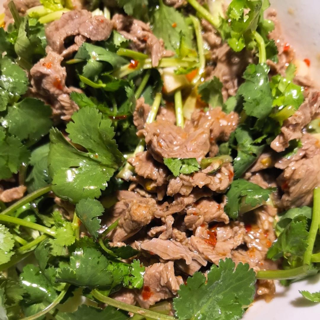 丈母娘吃了都夸的凉拌香菜牛肉