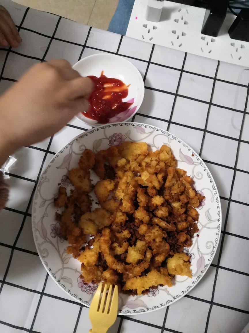 超简单的小朋友爱吃的炸鸡柳，面包糠版