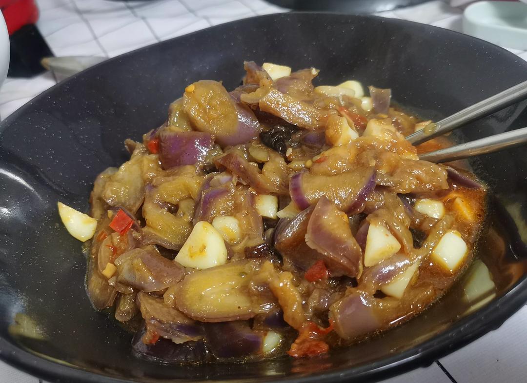 不放肉的红烧茄子🍆这样做，好吃到停不下来