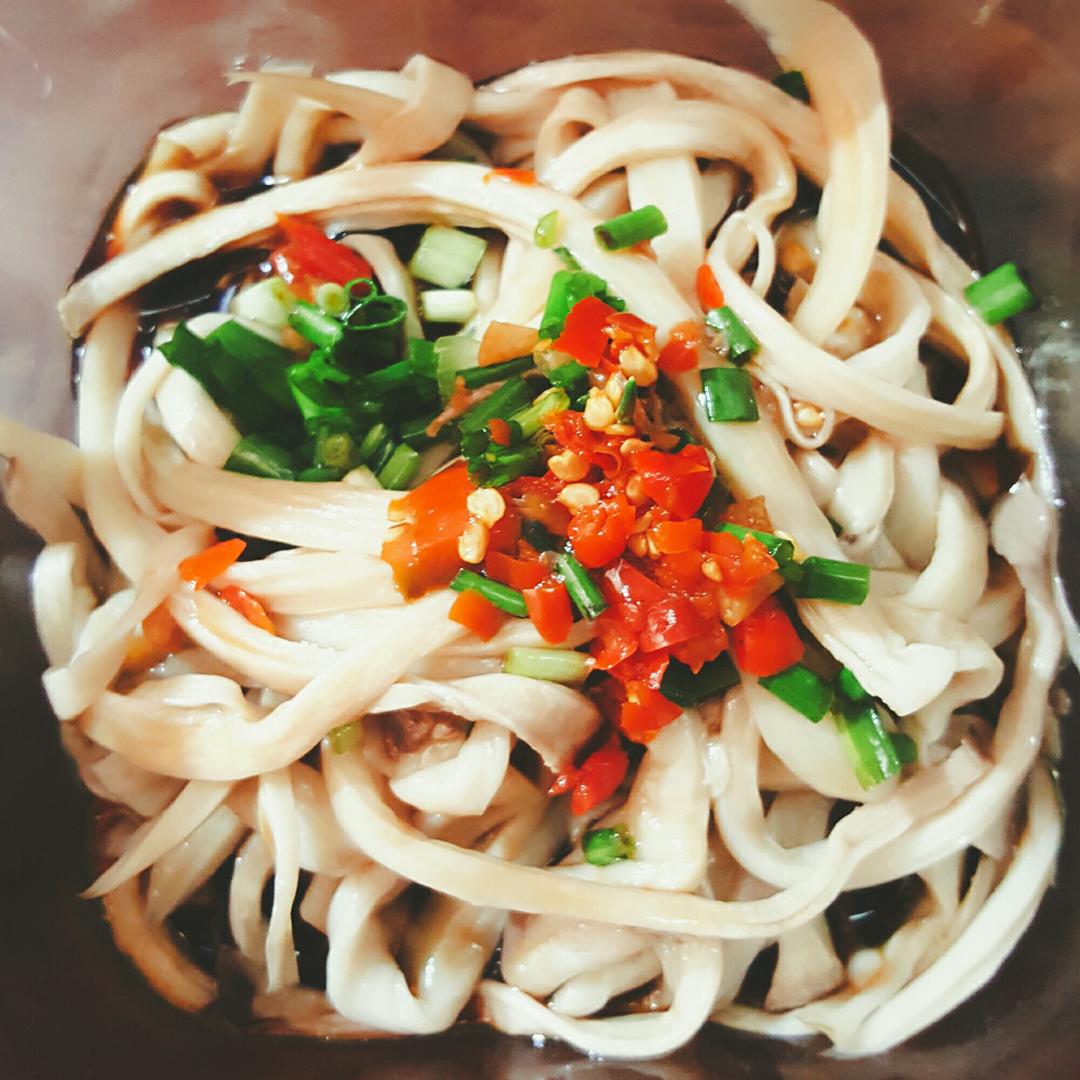 手撕杏鲍菇