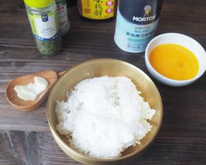 日式香蒜炒饭的做法 步骤1