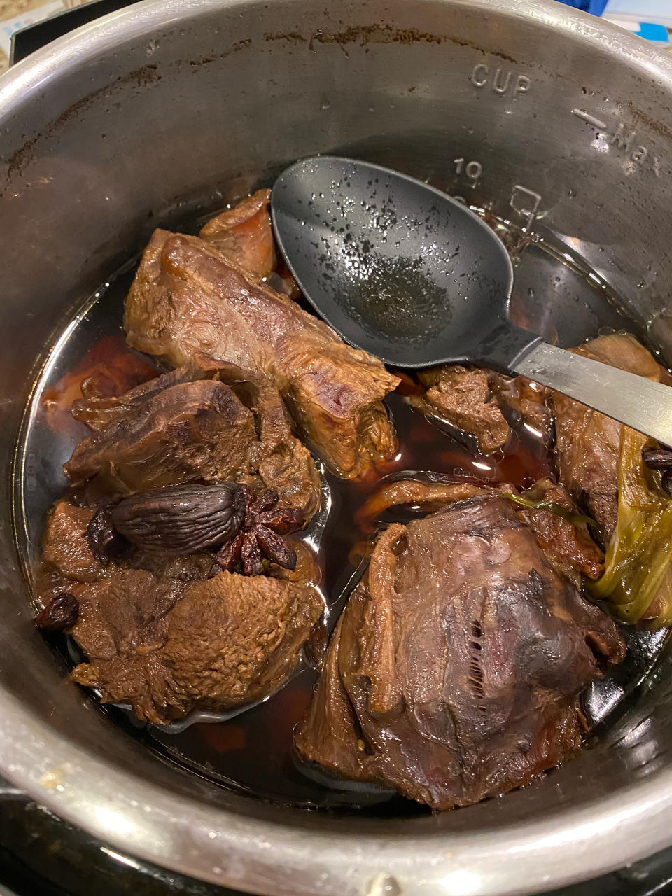 卤牛肉