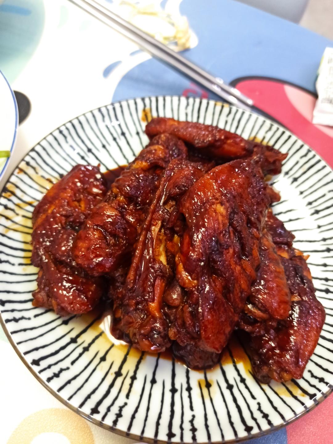 妈妈家的味道，吃了停不下来的红烧鸡翅
