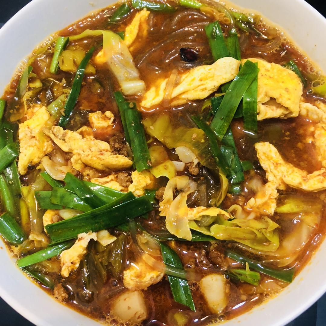 正宗云南小锅米线（参照老字号燕姨小吃）