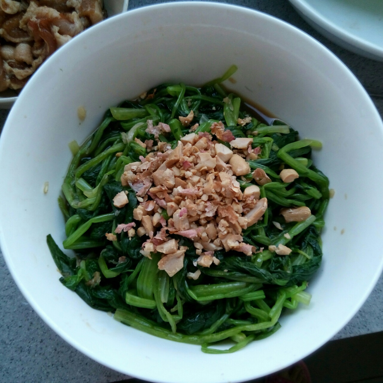 凉拌菠菜