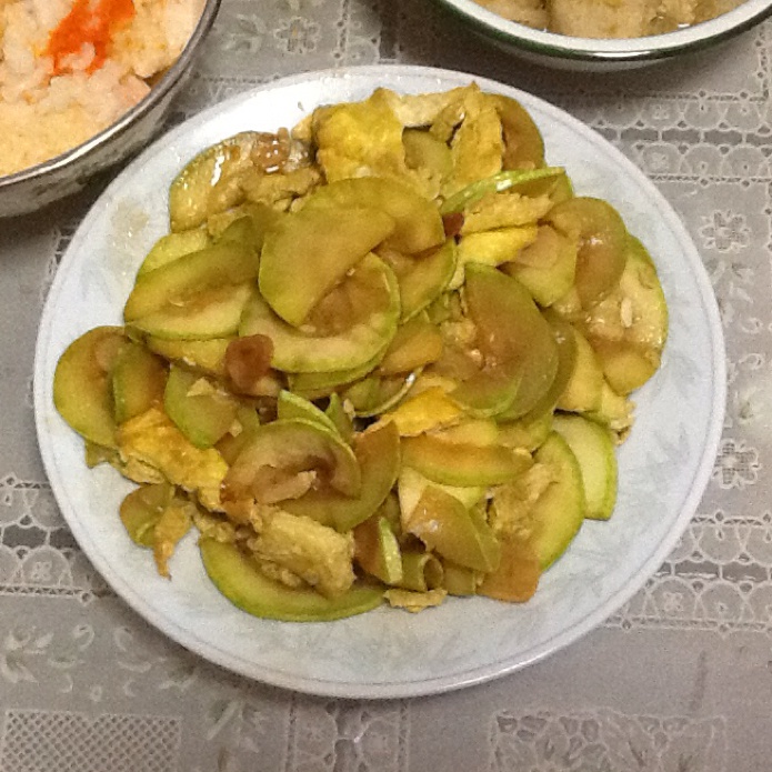 西葫芦炒蛋