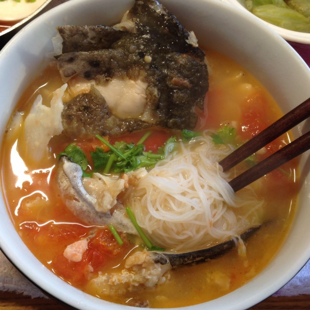 三文鱼头豆腐汤