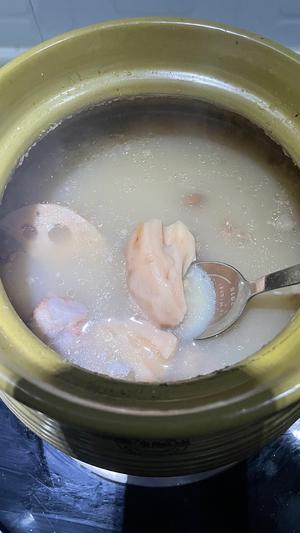 广东老火靓汤之粉藕排骨花生汤的做法 步骤5