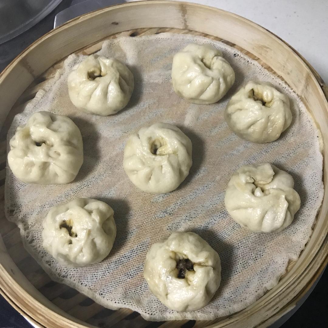鲜肉包子