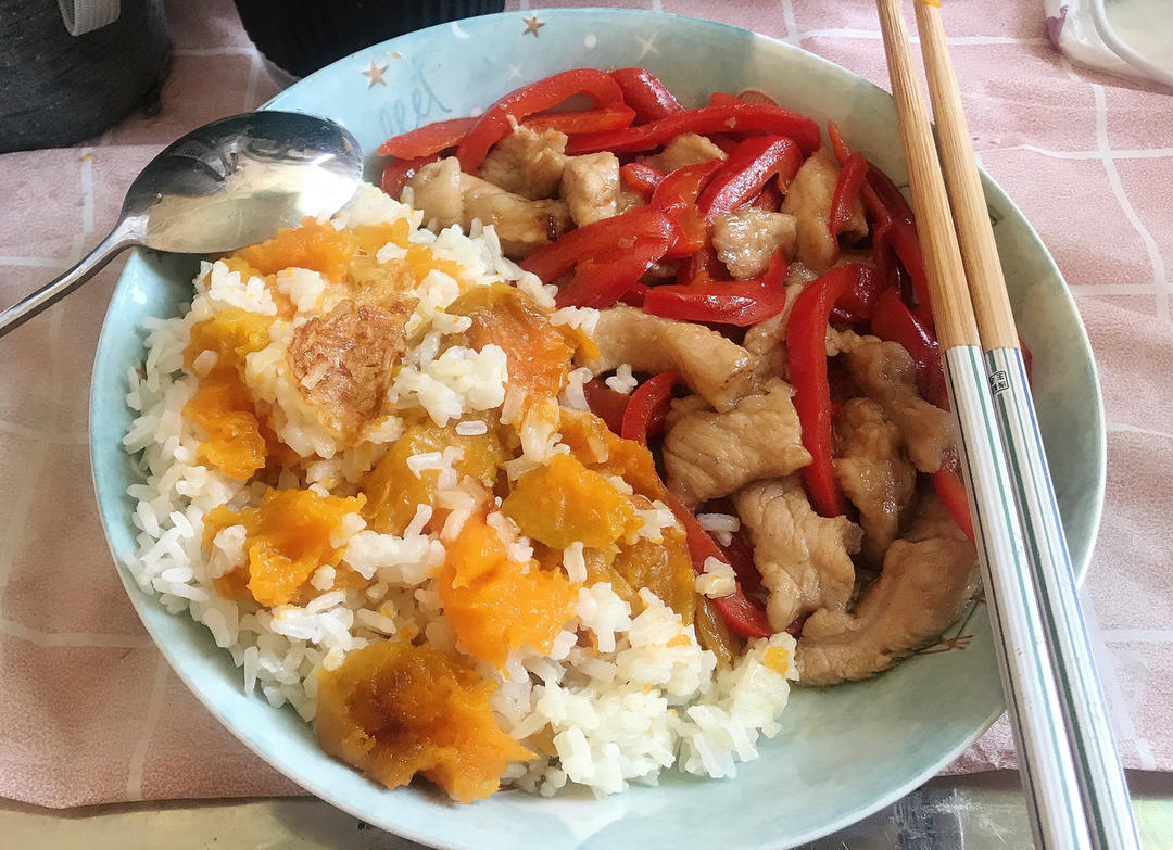 记忆中的味道：南瓜孔干饭