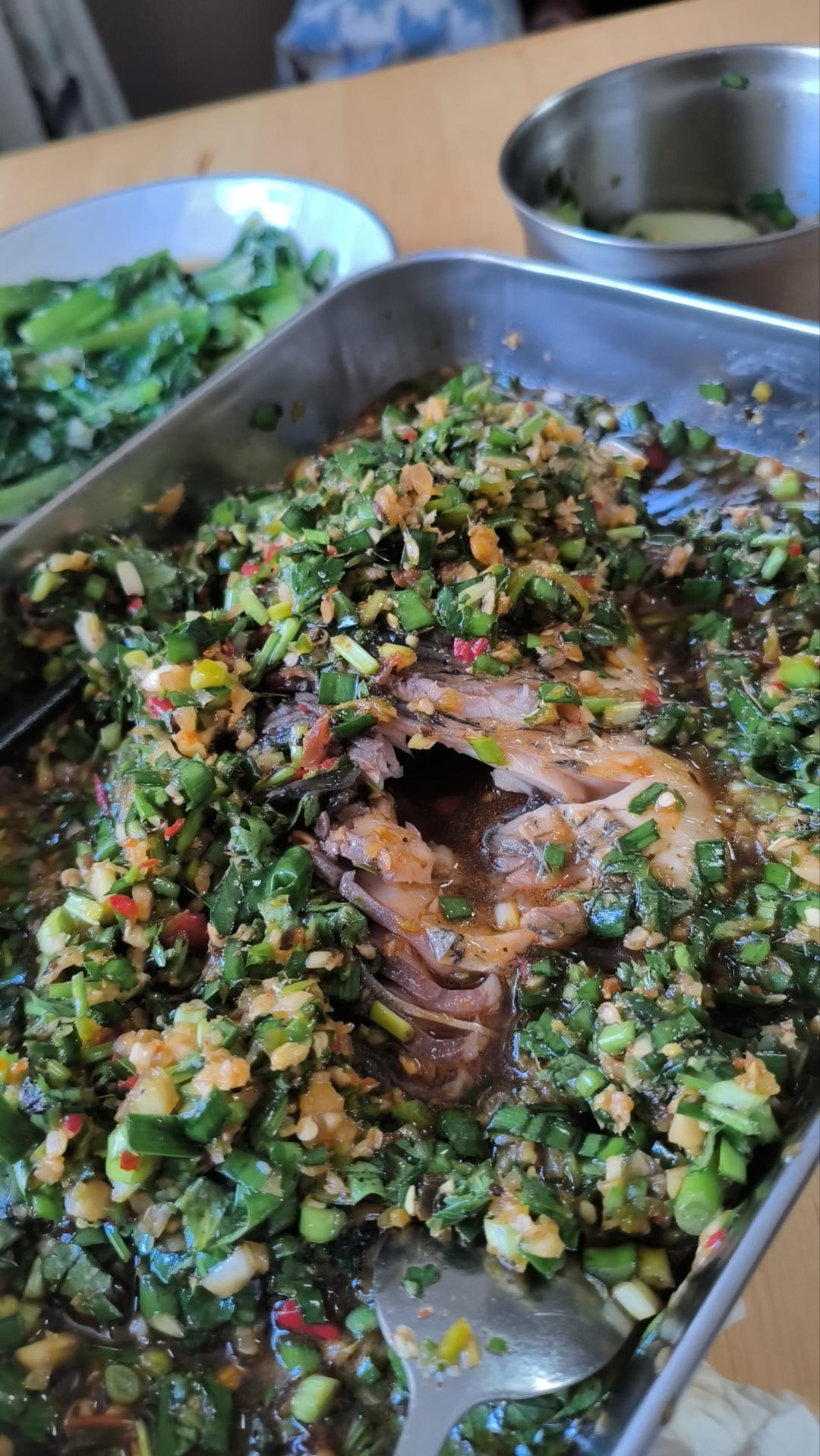 凉拌鲫鱼（韭菜）