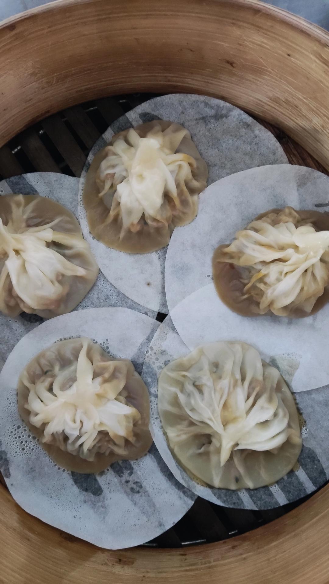 汤汁超多的灌汤包～～附超详细超好的皮冻制作方法