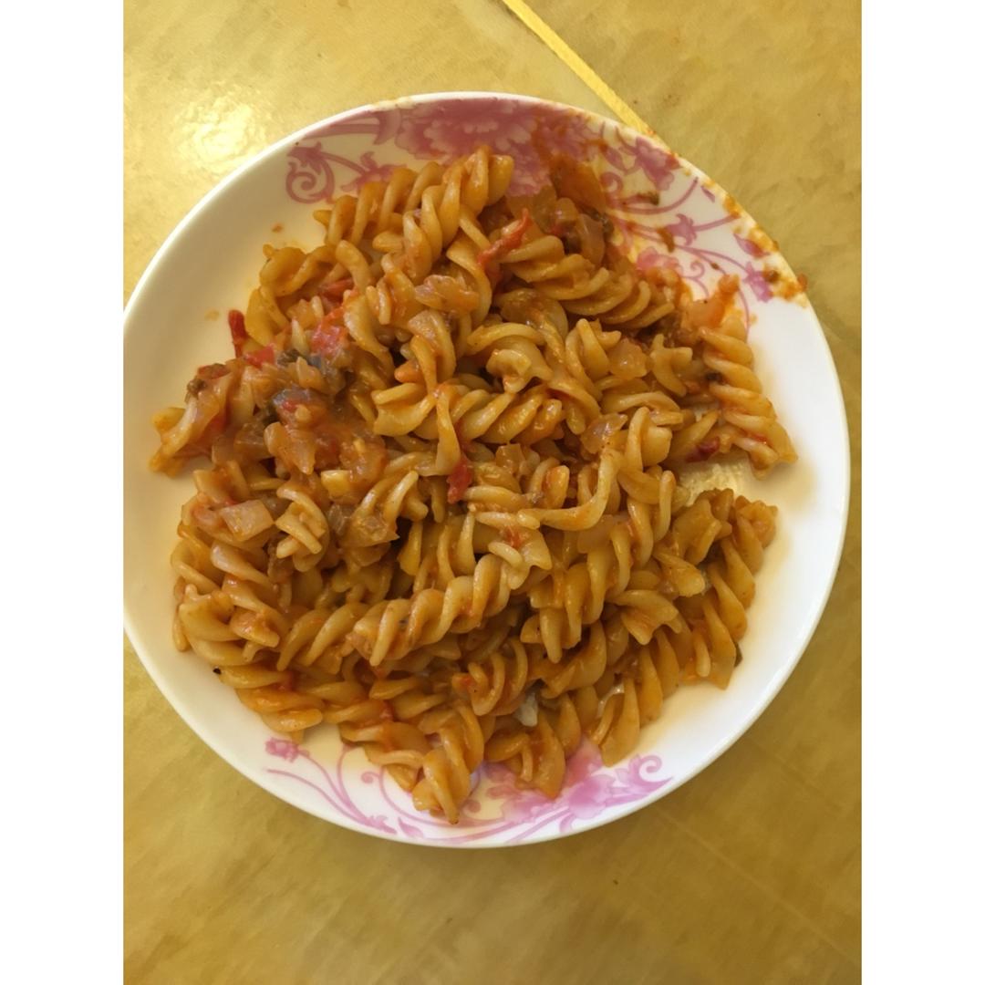 番茄肉酱意面