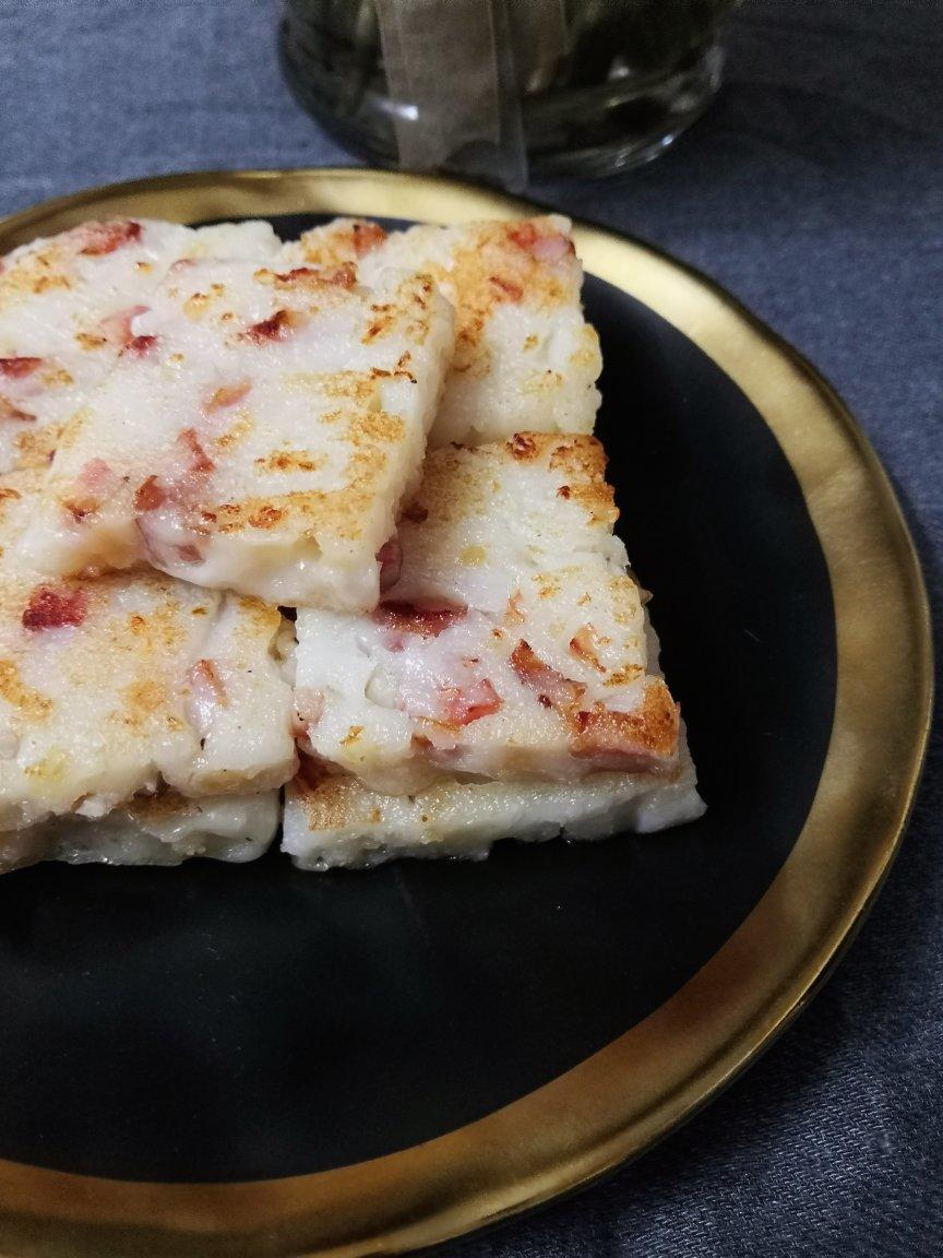 广式腊味萝卜糕