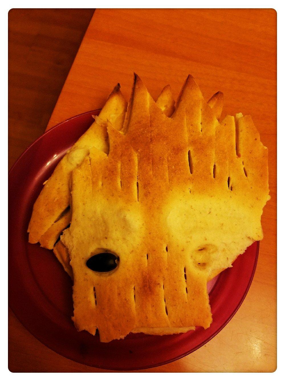 复刻迪士尼乐园的格鲁特树人芝士香葱面包 I'm Groot Bread