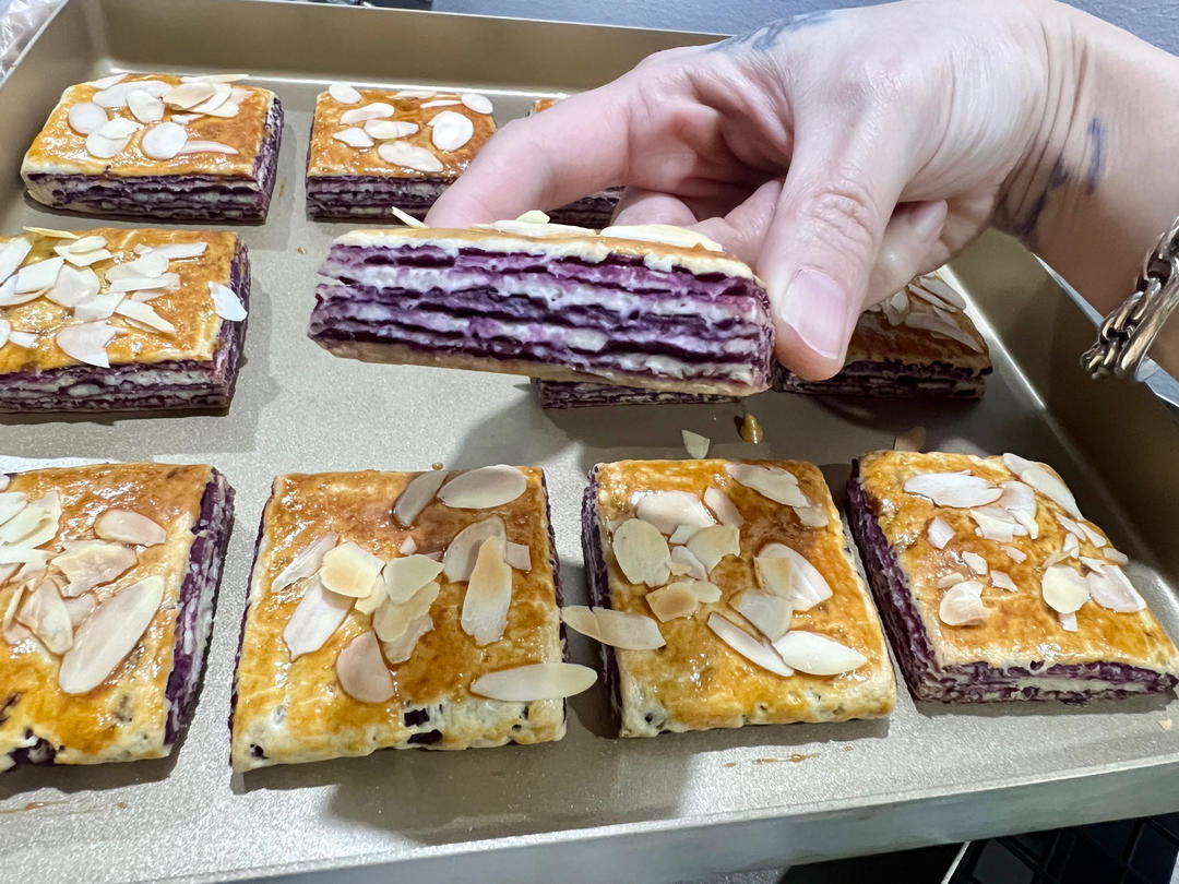 红豆沙千层司康