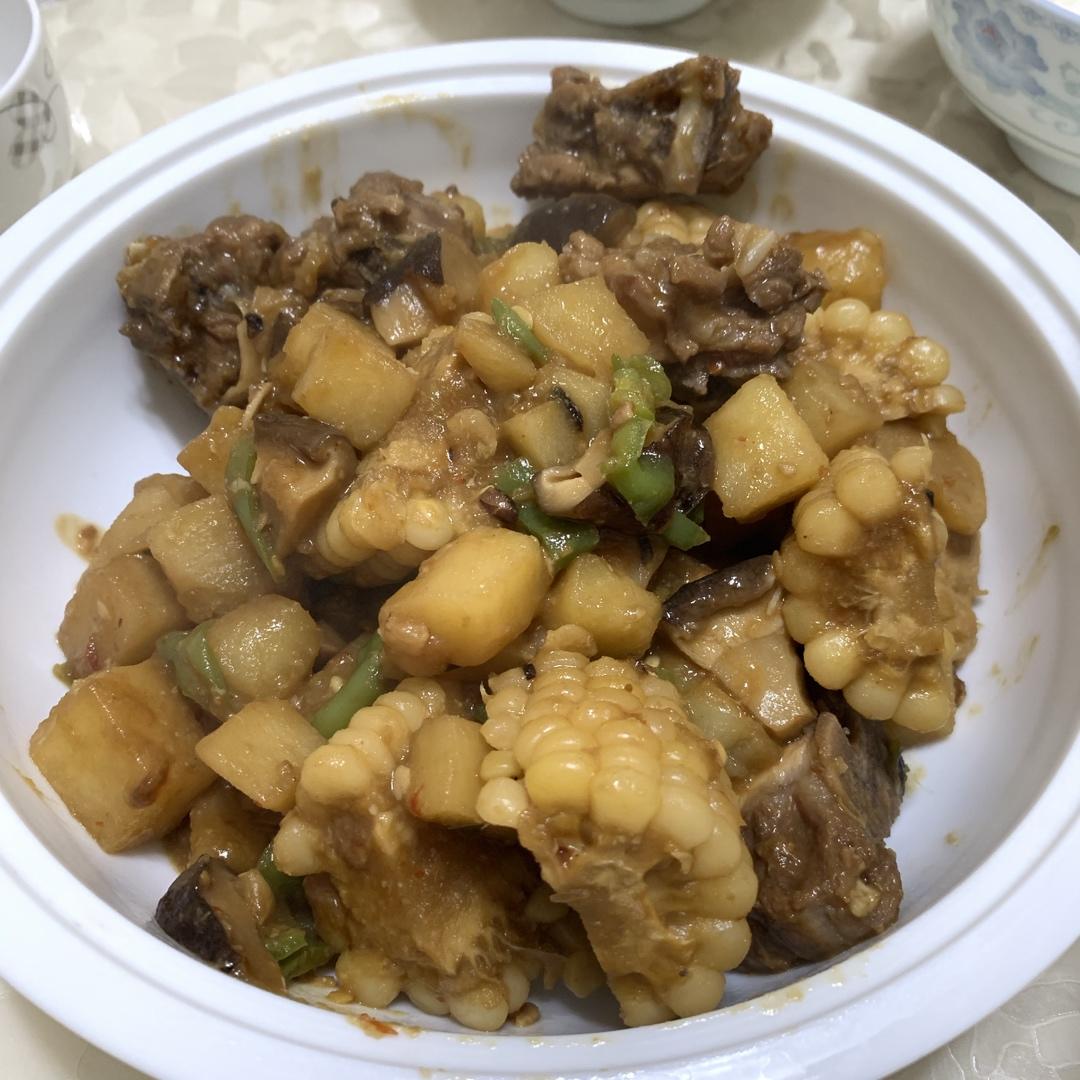 土豆炖排骨