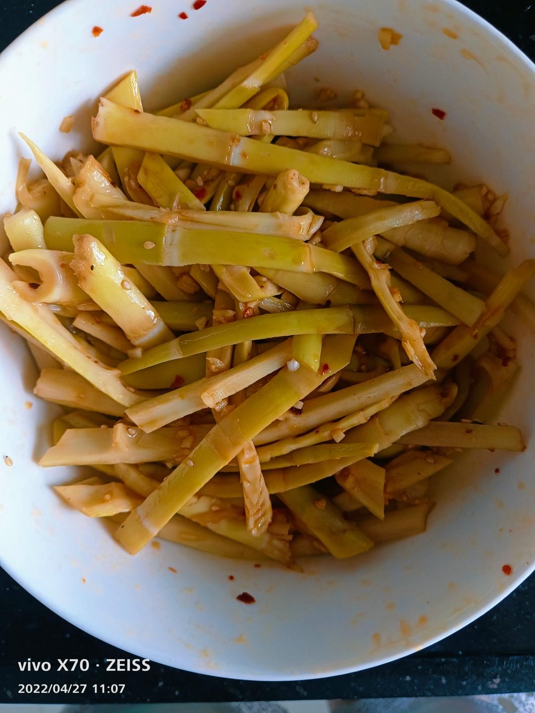 比卤菜店好吃的凉拌竹笋