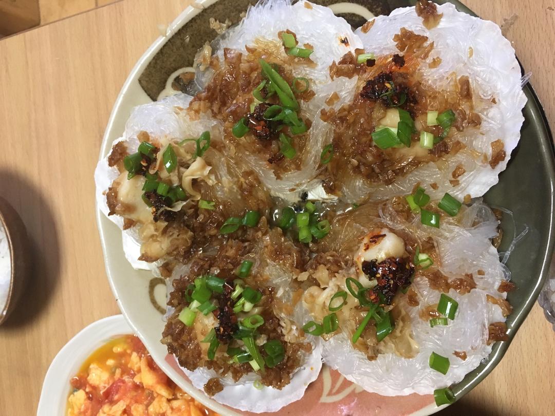 蒜蓉粉丝蒸扇贝