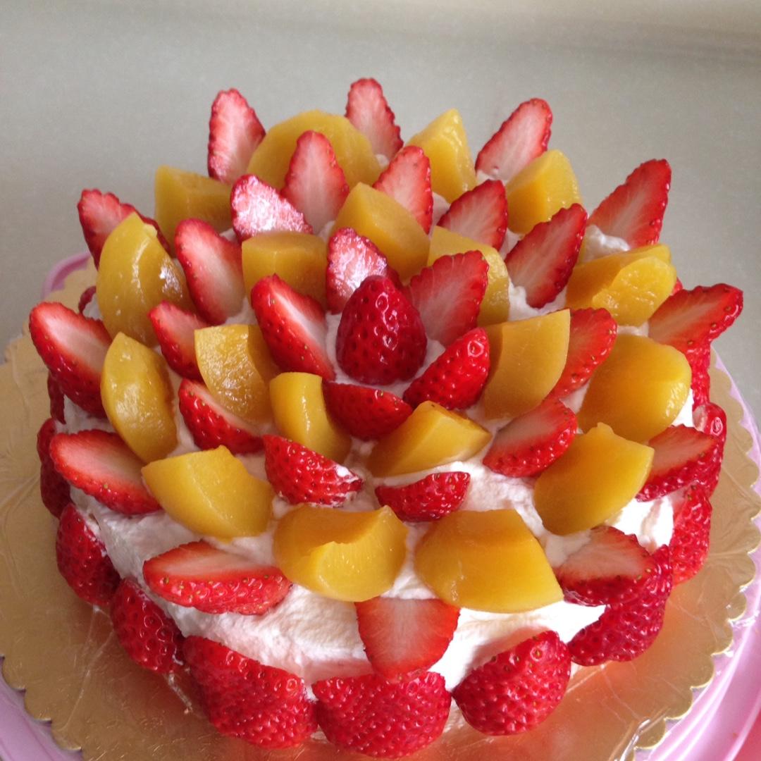 豆丁妈-2做的水果生日蛋糕